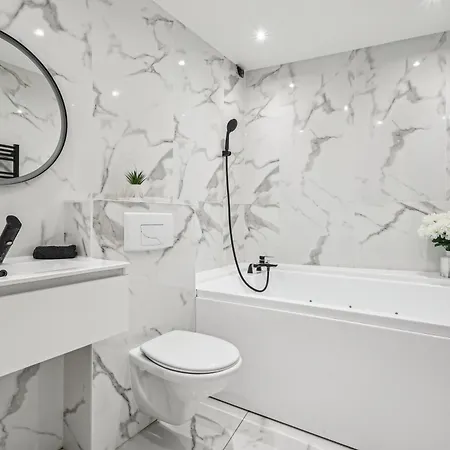 Avec Jacuzzi&vue Sur Le Parc Soubiran Appartement *